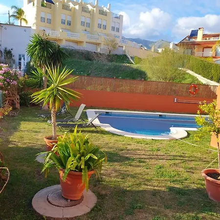 Cozy In Terraced House *