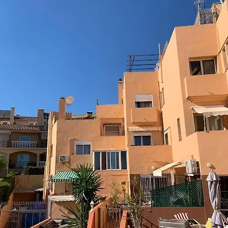 Homestay Cozy In Terraced House Fuengirola