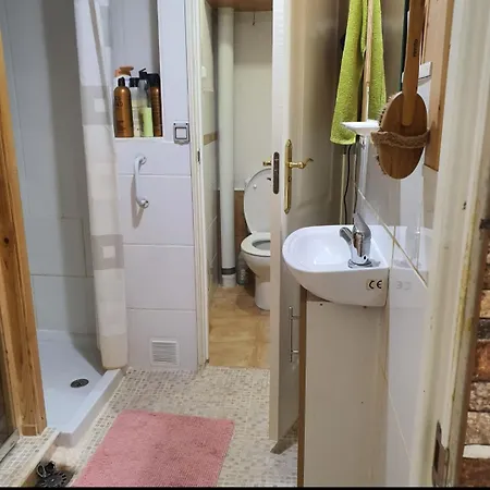 Cozy In Terraced House Quarto em Acomodações Particulares