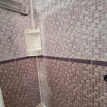 Quarto em Acomodações Particulares Cozy In Terraced House Fuengirola