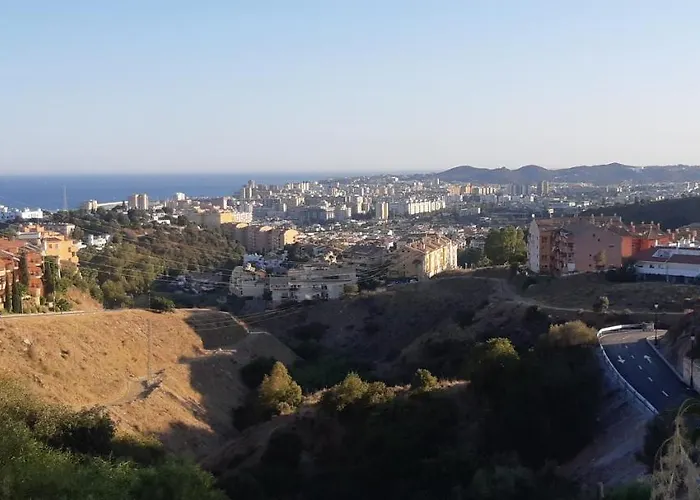 Cozy In Terraced House Séjour chez l'habitant
