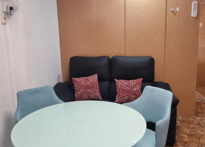 Séjour chez l'habitant Cozy In Terraced House