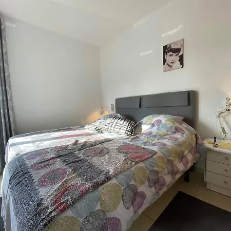 Cozy In Terraced House Accommodatie bij particulieren