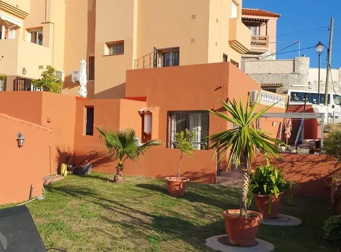 Homestay Cozy In Terraced House