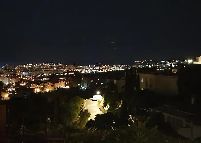 Homestay Cozy In Terraced House *