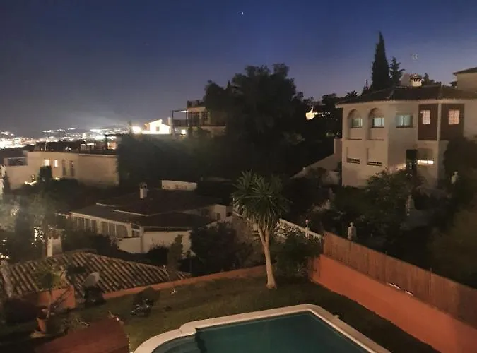 Homestay Cozy In Terraced House Fuengirola