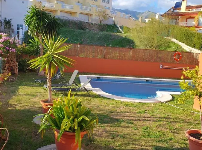 Cozy In Terraced House *