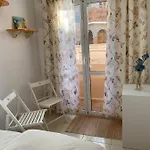 Homestay Cozy In Terraced House *